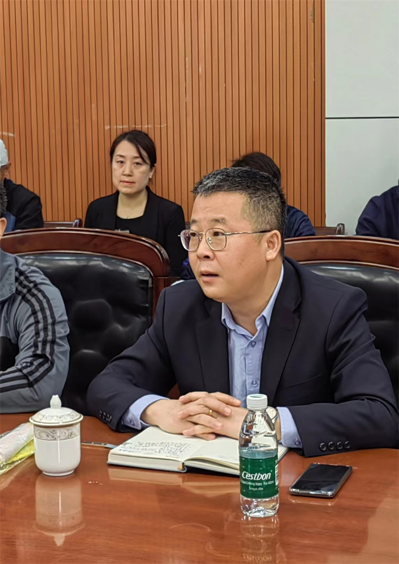李红龙校长发言.jpg