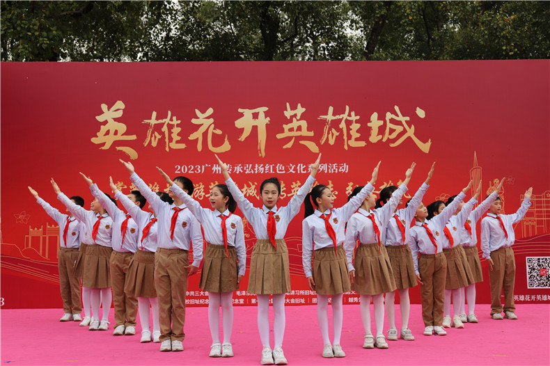 4小组唱《红色家书》相片2.JPG