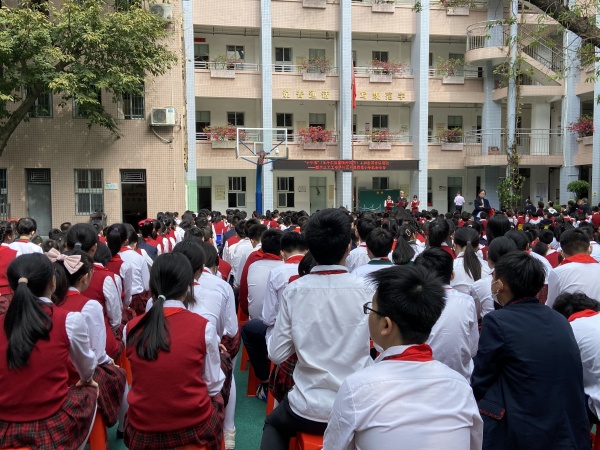 2024年2月20日，联合雅荷塘小学举办了“中华魂”（毛泽东崇高精神风范）主题教育宣讲活动，作为雅荷塘小学2023学年第二学期的开学“思政第一课”_副本.jpg